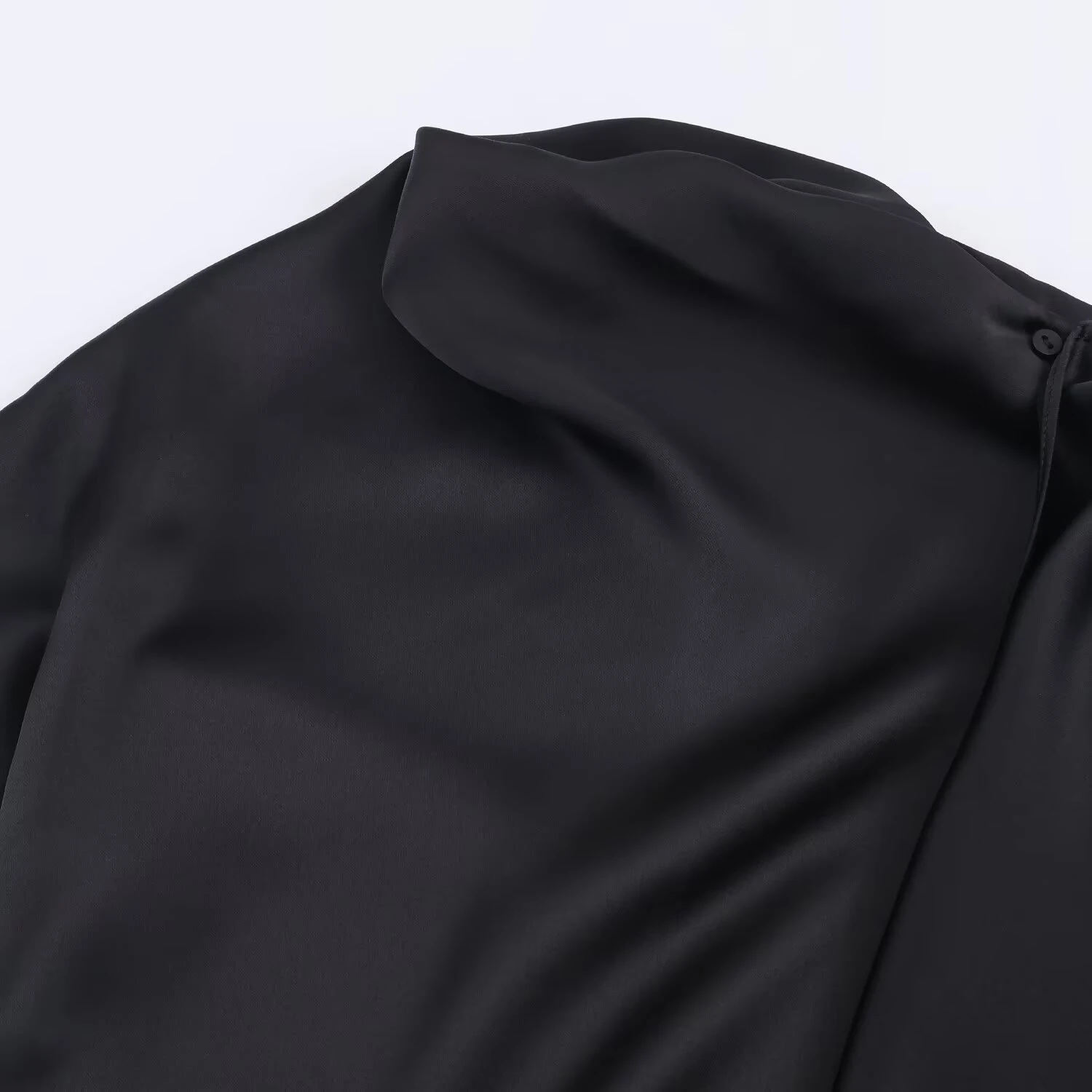 2025 Winter High-Neck Hollow Short Dress - Image 3