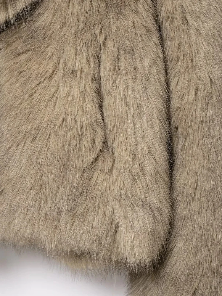 Women’s Gradient Faux Fur Jacket - Image 6