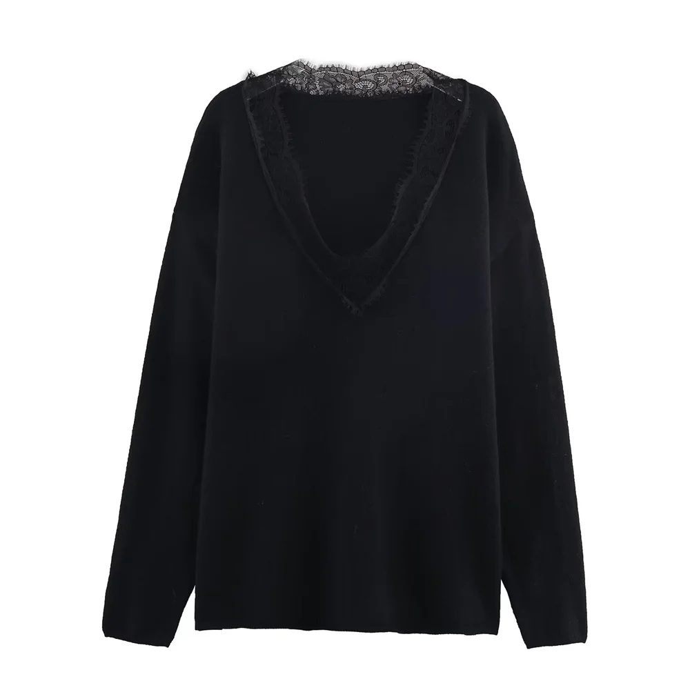Women’s V-Neck Lace Patchwork Sweater - Image 3