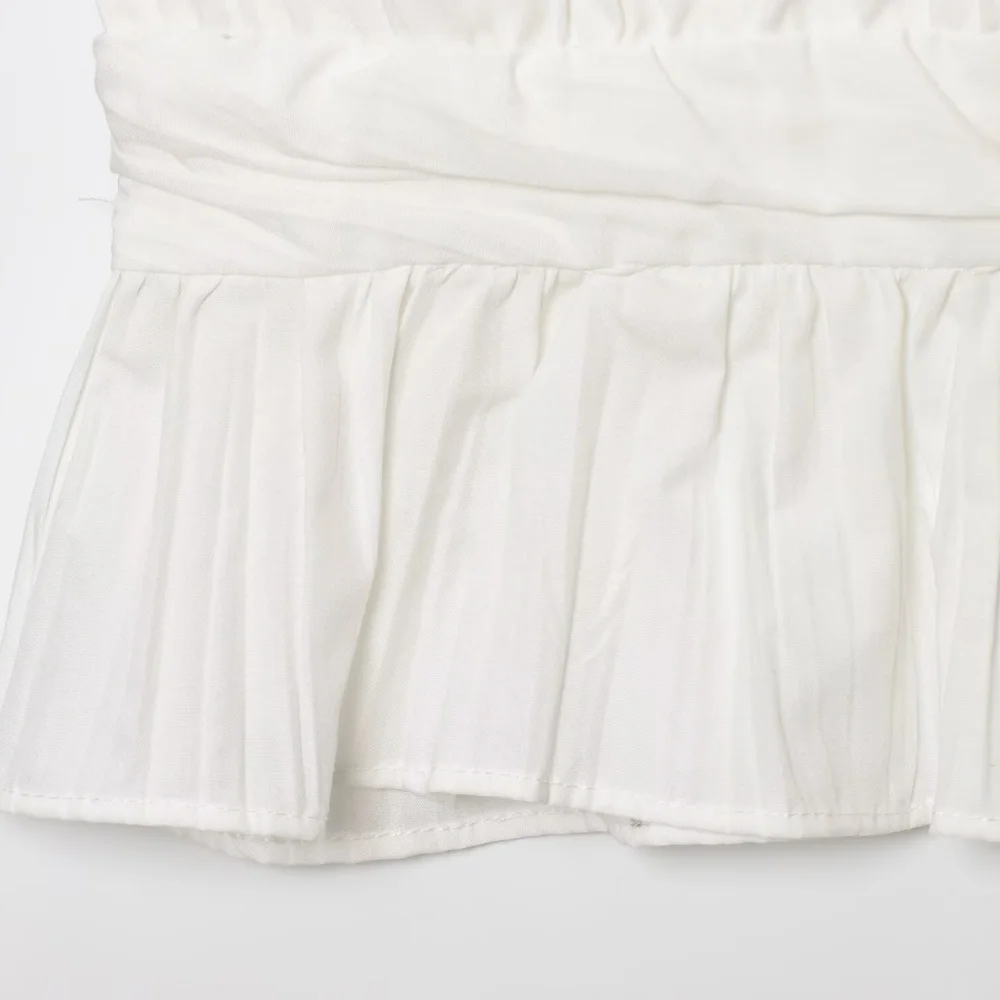 Women’s Gold-Inlay Pleated Slim Sleeveless Top - Image 6