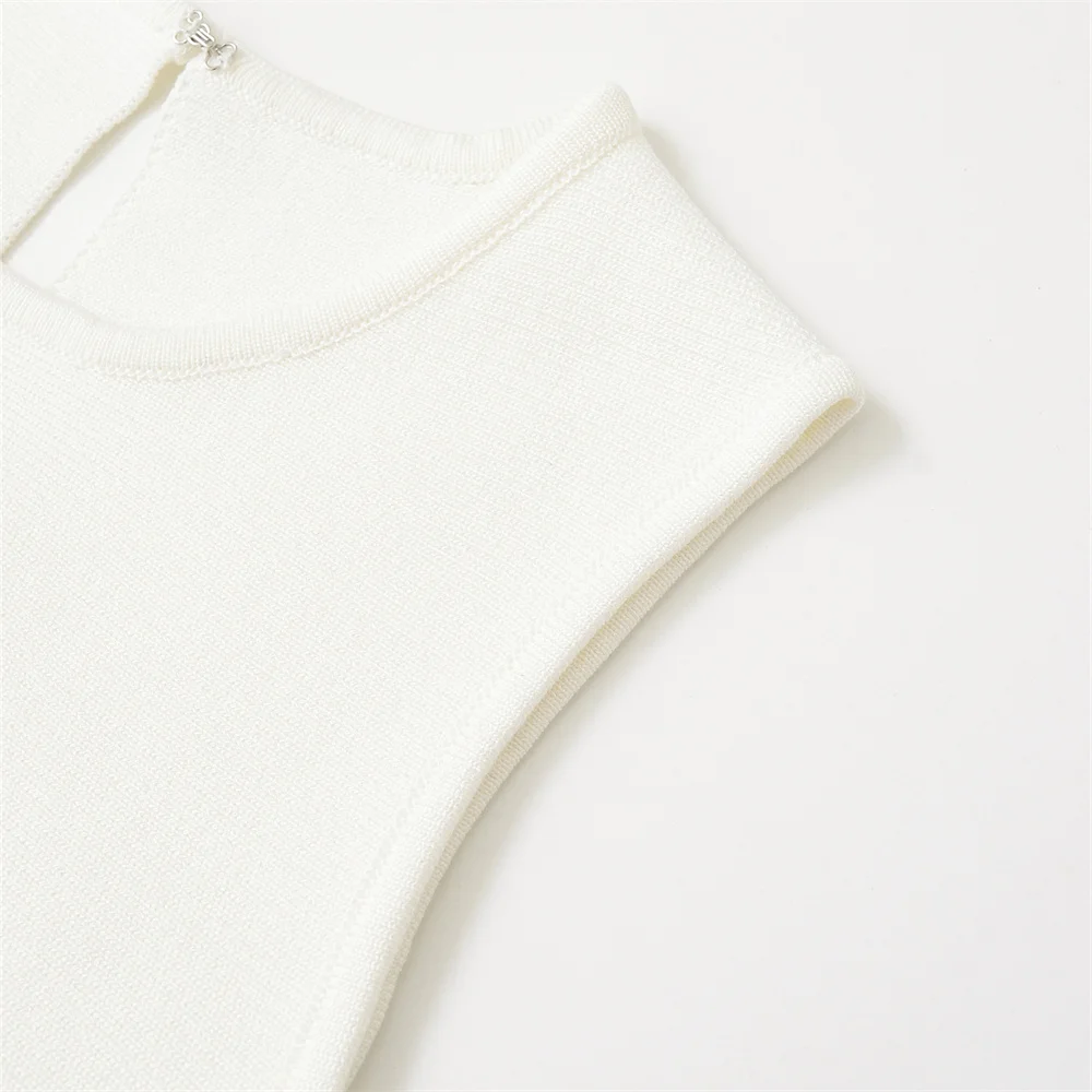 Women’s Knitted Top with Bow & Skirt-Style Hem - Image 4