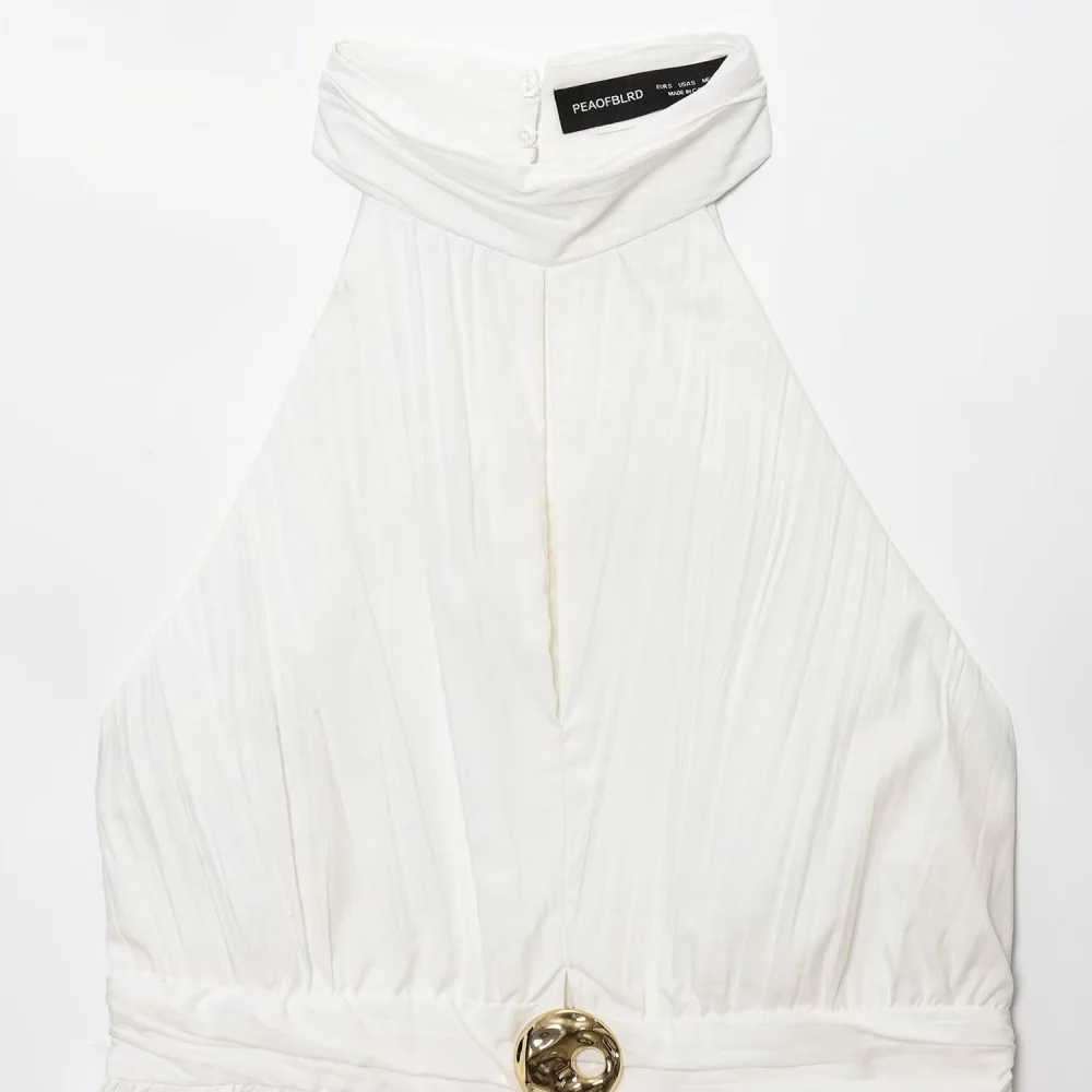 Women’s Gold-Inlay Pleated Slim Sleeveless Top - Image 3