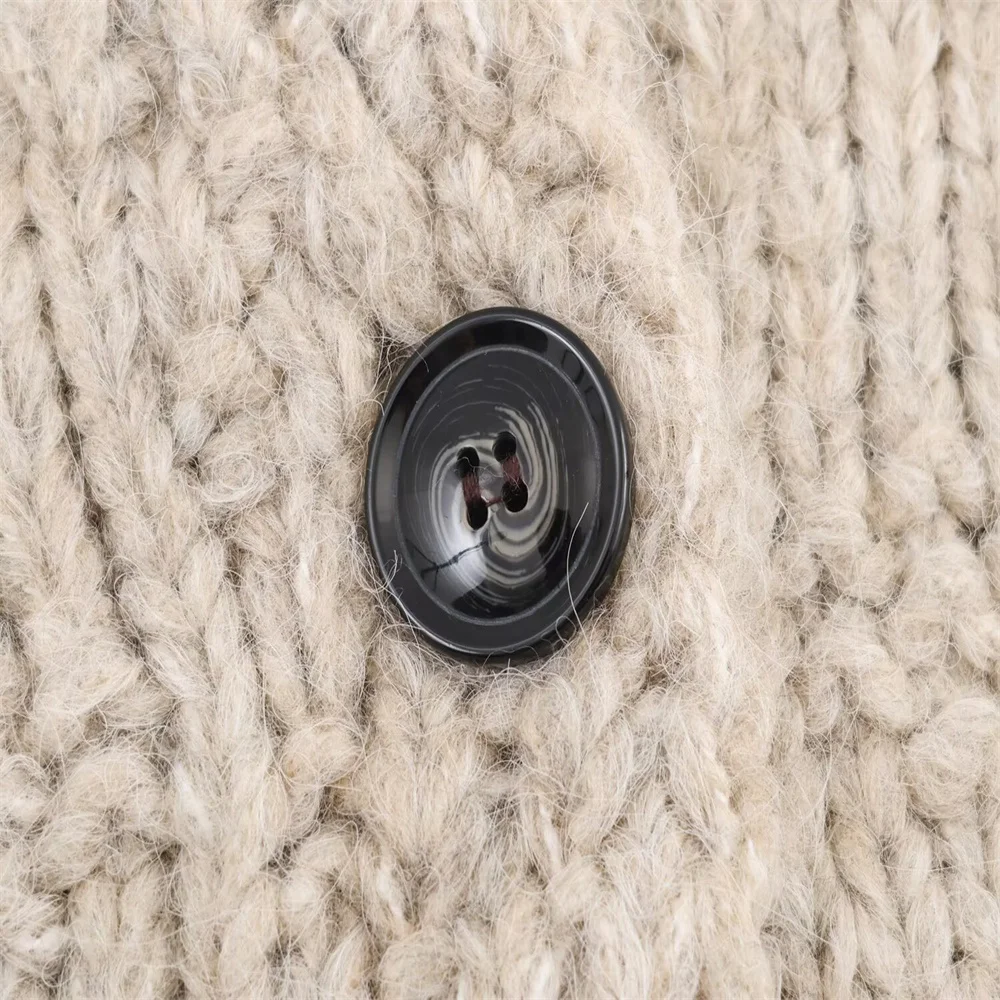 Autumn Women’s Fashionable Loose Knit Cardigan - Image 4