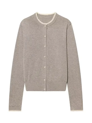 Chic Women’s Long Sleeve Knit Sweater