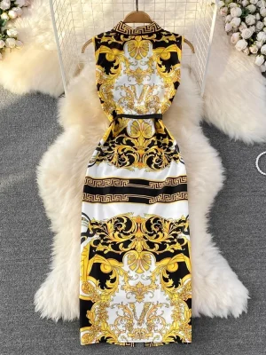 Vintage Sleeveless Belted Women’s Dress