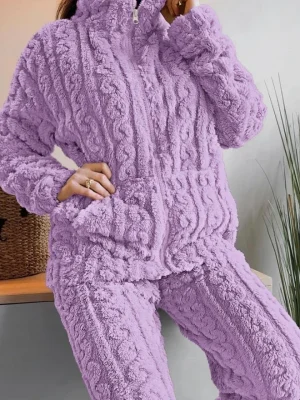 Women’s Fuzzy Pajama Set