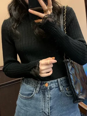 Women’s Lace Patchwork Knit Top