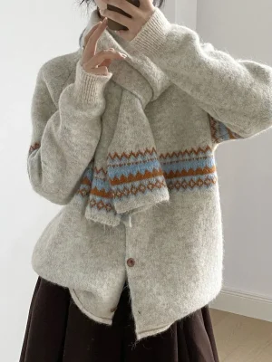 Women’s Knit Sweater with Scarf Cape