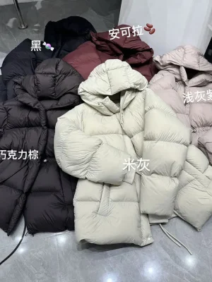 Women’s Hooded White Duck Down Winter Coat