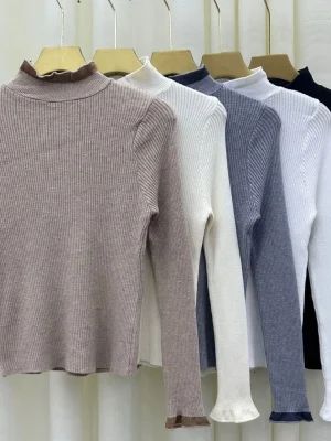 Women’s Half-High Neck Knit Top