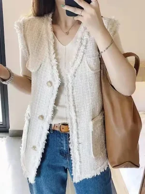 Women’s V-Neck Knit Vest